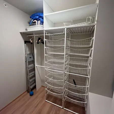Spacious Retreat Apartment