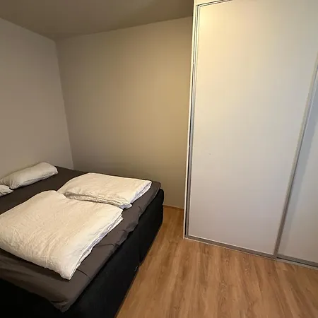 Apartment Spacious Retreat *